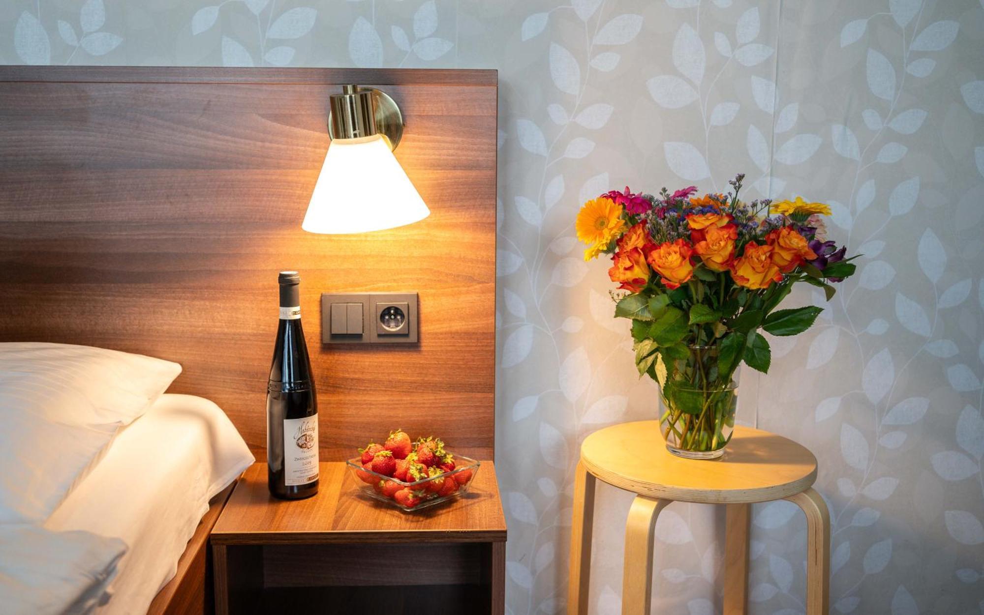 Vincent Hotel